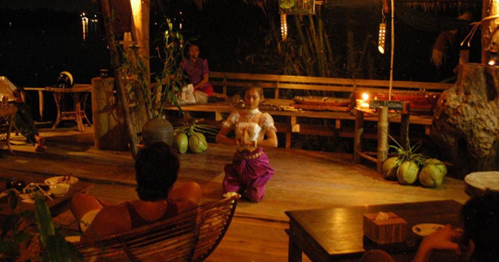 كامبوت Samon Village المظهر الخارجي الصورة